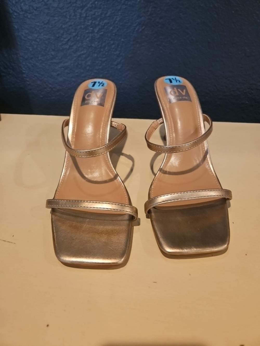 NWOB dv by Dolce Vita Metallic Rose Gold Strappy Heeled Square Toe Sandals